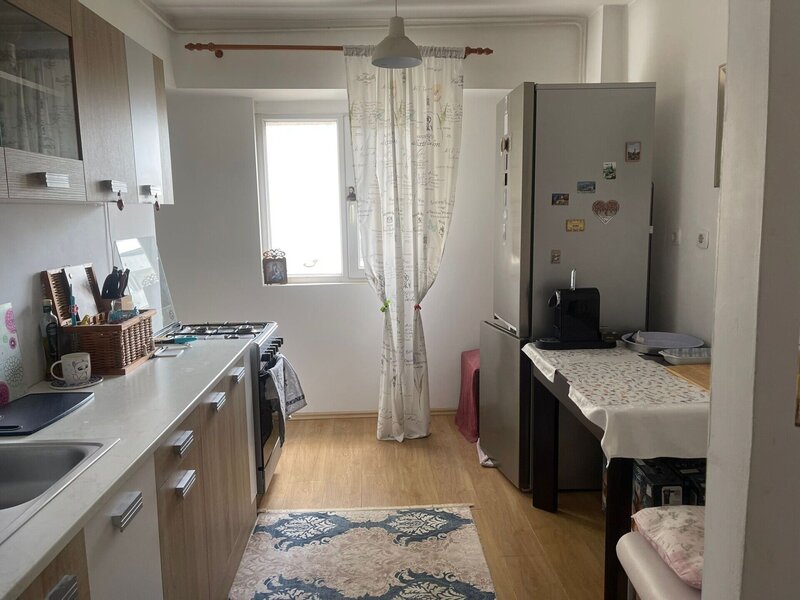 Stefan cel Mare Mihai Bravu metrou vanzare apartament 3 camere